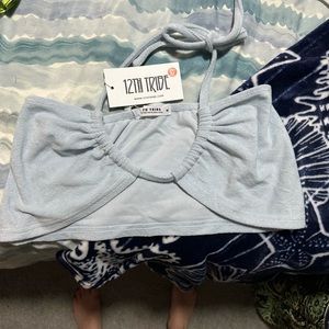 12th Tribe cute blue crop top size Medium